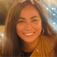 Paola E. Email
