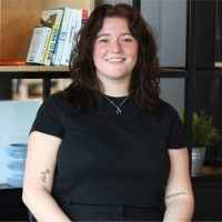 Ella Metcalf Email & Phone Number