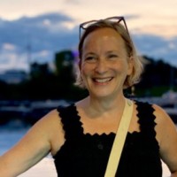 AGI - Ag Growth International Employee Deborah Peterson's profile photo
