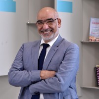 Salah Kassab Email
