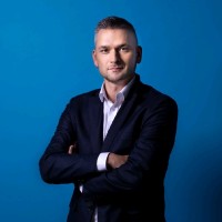 Wojciech Romik Email