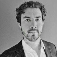 Alexander Völk Email