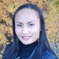 Deschutes Title Company Employee Lynnette Foss's profile photo