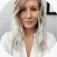 Izzy Jones Email & Phone Number