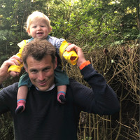 Link Employee Lester Smart's profile photo