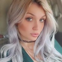 Real Estate company Employee Dani Berry's profile photo