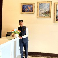 Sanjeev Tomar Email