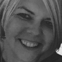 Burberry Employee Jennifer Murray's profile photo