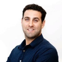 Zohar Sinay