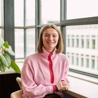 re-wrap Employee Rachel Hudson's profile photo