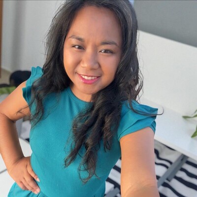 Hit Trophy Employee Alyssa Pitchford's profile photo