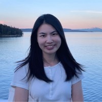 Vicky Huang Email