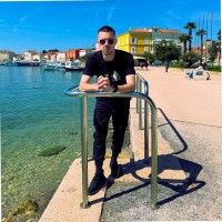 Robert Mesić Email