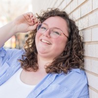 Sequoia Riverlands Trust Employee Angela Delahoussaye's profile photo