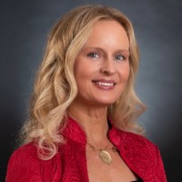 Kirsten Moe Email & Phone Number