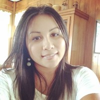 Mutual Underwriters Employee Sasha Souza's profile photo