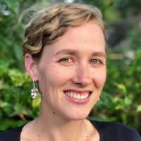 Laura Hoon-Hanks Email & Phone Number
