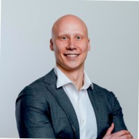 Jakub Grzelak Email & Phone Number