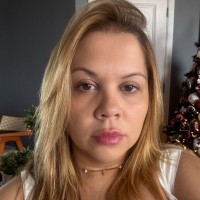 Roberta Pinheiro Email & Phone Number