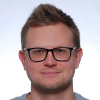 Maximilian Roller Email