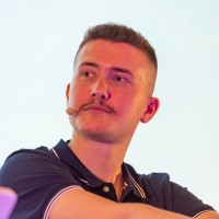 VALENTIN Environnement Employee Hugo Capelle-Millán Rodriguez's profile photo