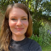 Experience Connection Employee Holly Rose's profile photo