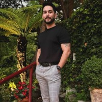 Issac Rouhotas Email