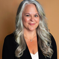 Iron Insurance Partners LLC Employee Jennifer Fessenden's profile photo