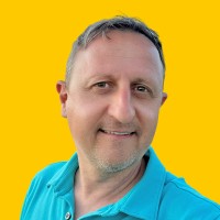 intelino Employee Armen Kroyan's profile photo