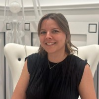 Iulia Dumitrescu Email