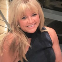 VizExplorer Employee Becky Buhler's profile photo