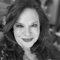 Dealer Insights Employee Bonnie Hoffman's profile photo