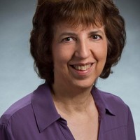 Pack n Send Employee Sue Levine's profile photo