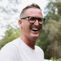 Giles Lowe Email & Phone Number