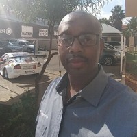 Mohlolo Ramosi Email
