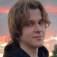 Michał Gajek Email