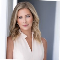Sotheby's International Realty Employee Cynthia Crawford's profile photo