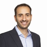 E-mail e número de telefone de Salvatore Arcarese