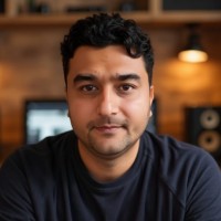 Mayank Tiwari Email