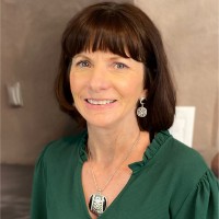 Jeannie Simi Email & Phone Number