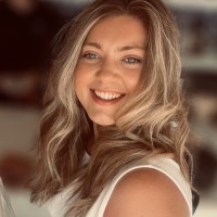 Pretty Pragmatic Employee Bryony Cox's profile photo