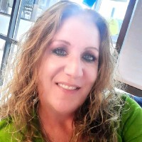 Charter Communications Employee Laura Linderman's profile photo