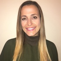 Knix Wear Employee Linda Kritikos's profile photo