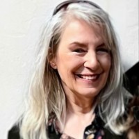 Lynn Harris Email & Phone Number