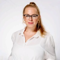 Ksenia Starinsky Email