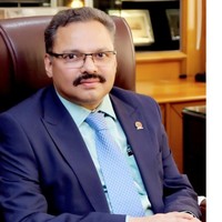 E-mail e número de telefone de Ramakumar