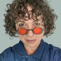 SmallChange.co Employee Eve Picker's profile photo