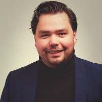 Tom Folkersma Email