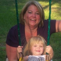 iFrog Marketing Solutions Employee Lisa Hubbard's profile photo