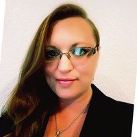 Oakstrand Realty Employee Jenifer Truss's profile photo